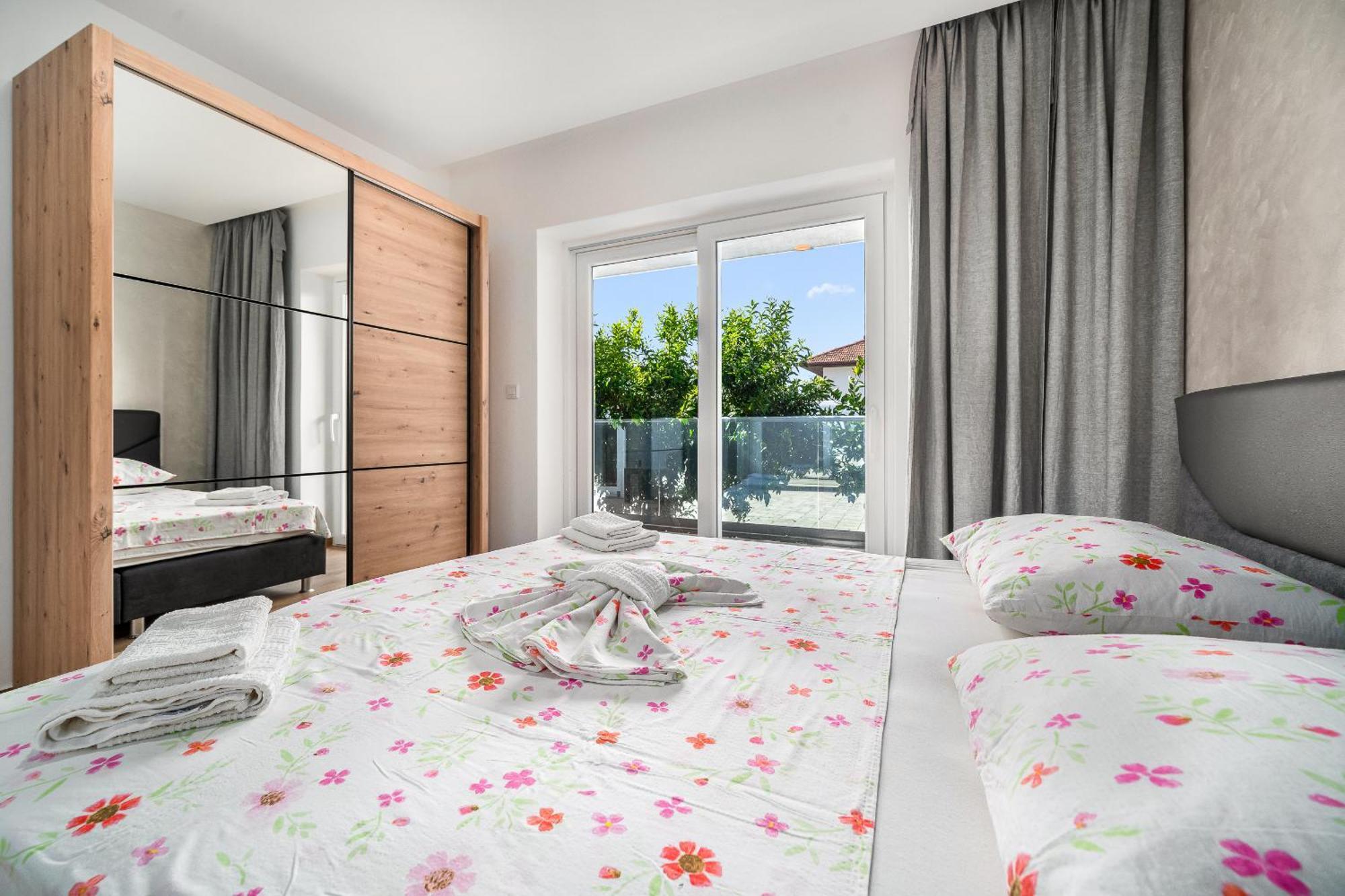 Luxury Apartments-La Dino Maky فوديس الغرفة الصورة
